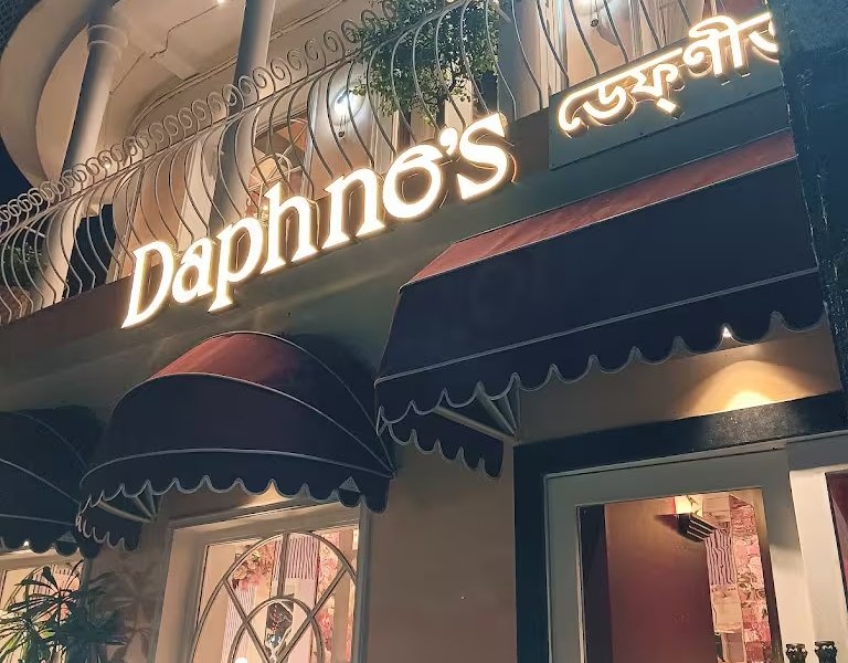 Daphne’s Cafe is hiring staff and chefs